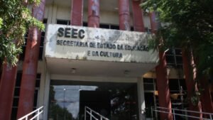 Ministério Público recomenda suspensão de pagamento à empresa e apuração de contrato de cartilhas “Cidadania de A-Z”