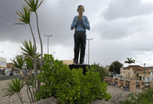 Monsenhor Expedito: o legado de um homem simples e dedicado ao povo