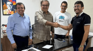 Zé Peixeiro acerta ao assinar ficha do Republicanos