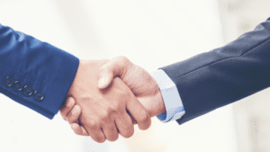 Oposição de Barcelona ganha reforço