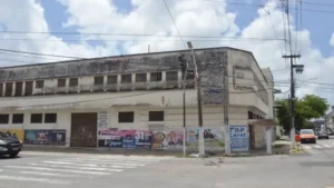 Câmara discute uso de imóveis abandonados na Ribeira através de leilões públicos