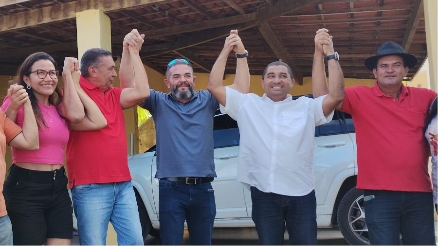 União das oposições marca momento histórico em Bom Jesus