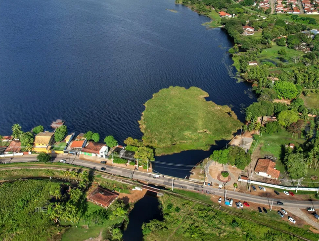 Justiça determina ações rigorosas para proteger a lagoa de Extremoz e frear ocupações irregulares