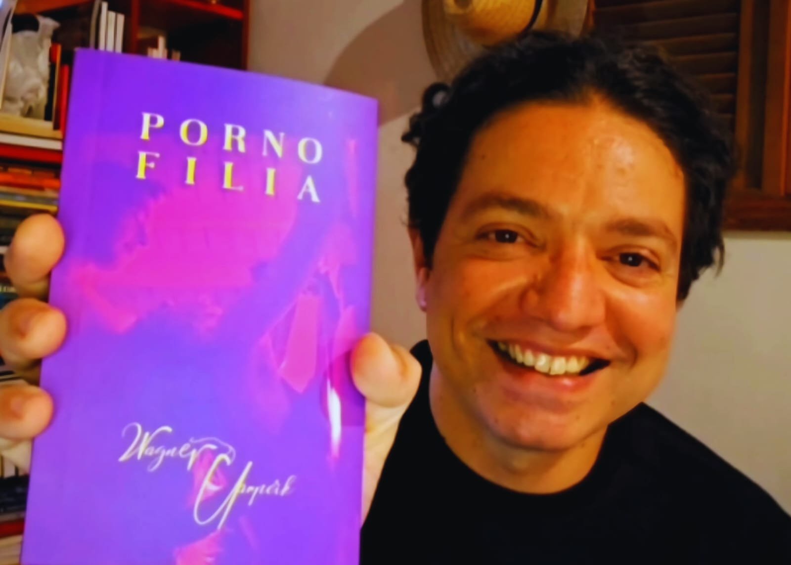 Escritor potiguar analisa a pornografia e sua forte presença na sociedade em seu novo livro “Pornofilia”