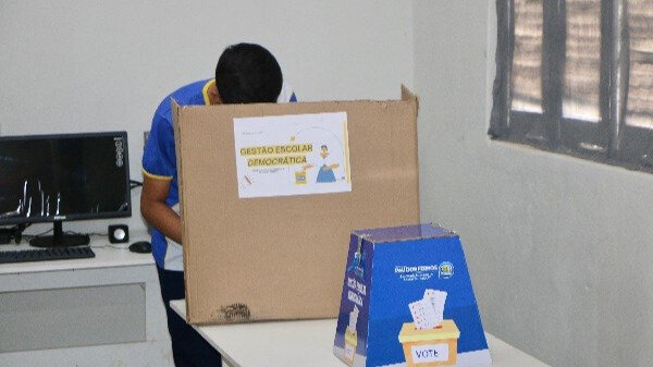 Pau dos Ferros realiza eleição para diretores das escolas municipais com quase 2.400 votantes