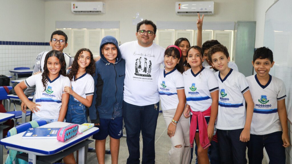 “A estrutura é maravilhosa”: alunos, pais e professores celebram revitalização da Escola Celina Guimarães