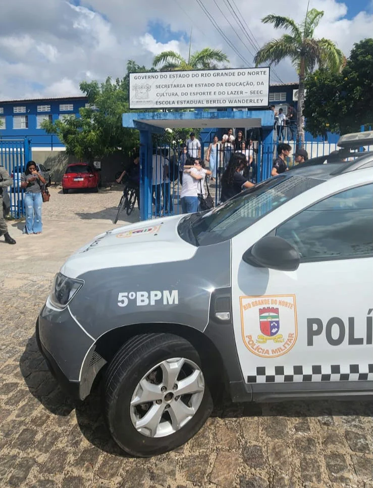 Jovem planejava matar 10 pessoas na escola Berilo Wanderley, em Natal