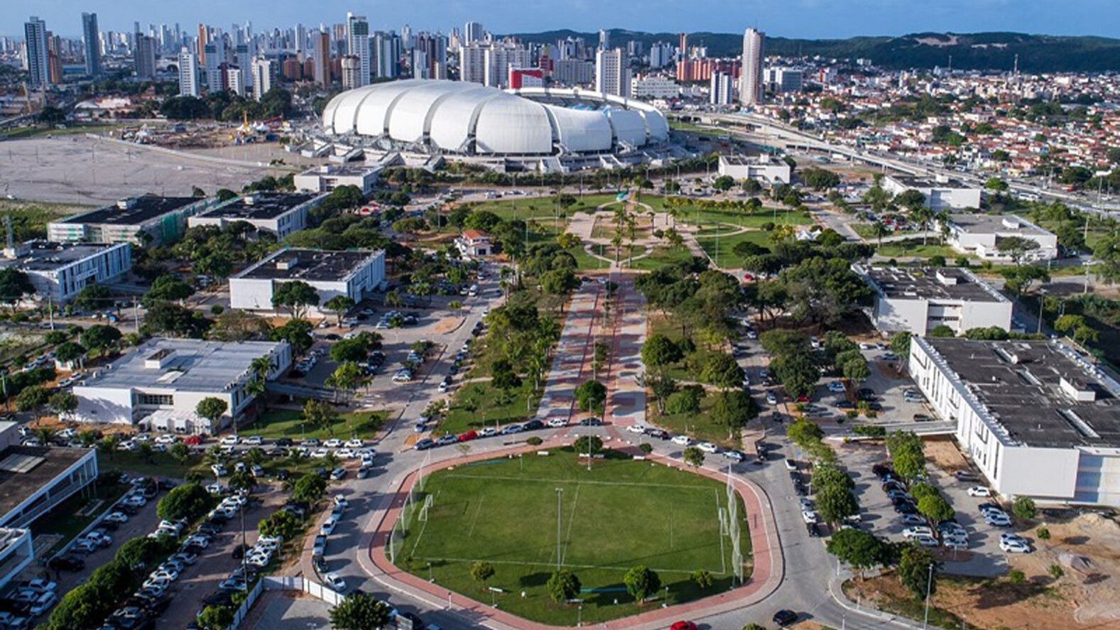 Veja o que fecha e o que funciona nos dias de pontos facultativos e feriados de Natal e Ano Novo no RN 