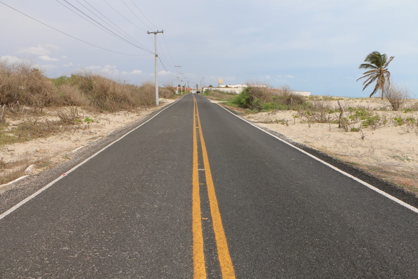 Rodovia entre Tibau e Grossos é restaurada