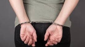 Polícia Civil deflagra operação contra uma policial civil suspeita de integrar organização criminosa