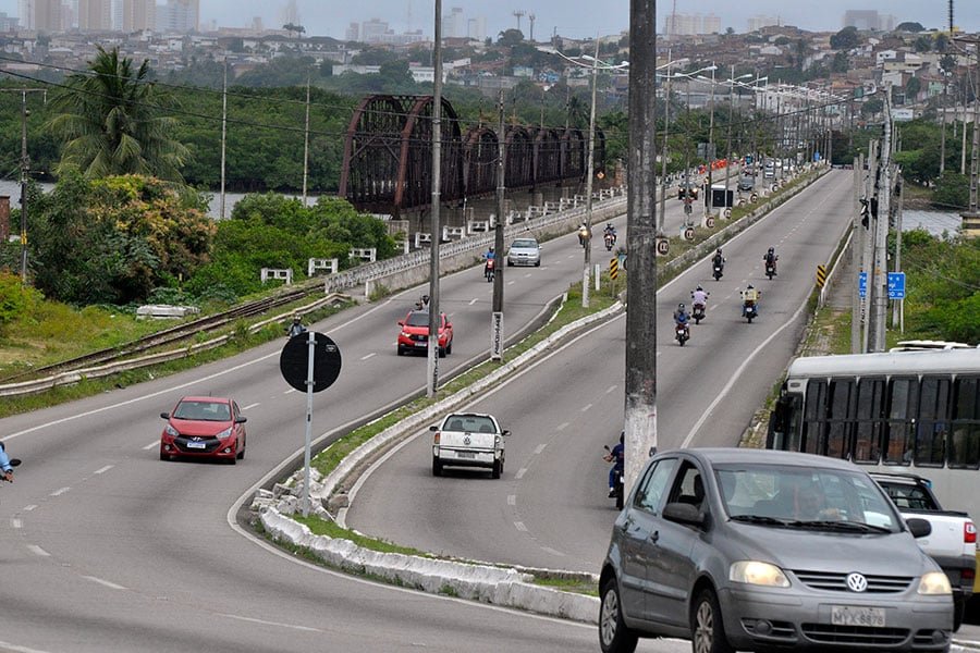 Radares voltam a operar na Avenida Felizardo Moura a partir de 15 de junho