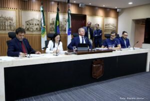 Câmara aprova relatório que pede indiciamento de líderes do MLB por invasões