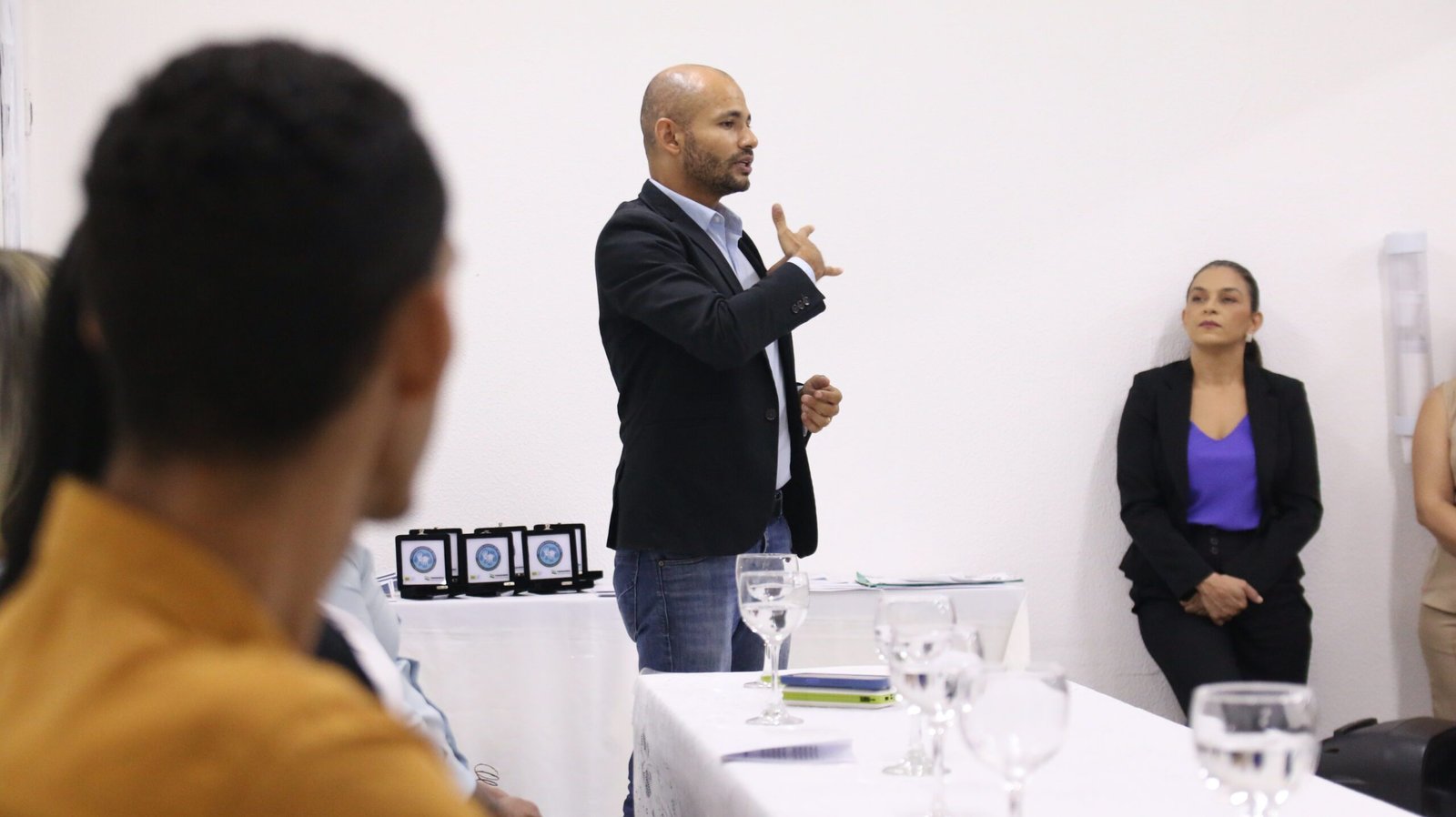 Prefeitura de Parnamirim capacita profissionais de saúde em Linguagem Brasileira de Sinais