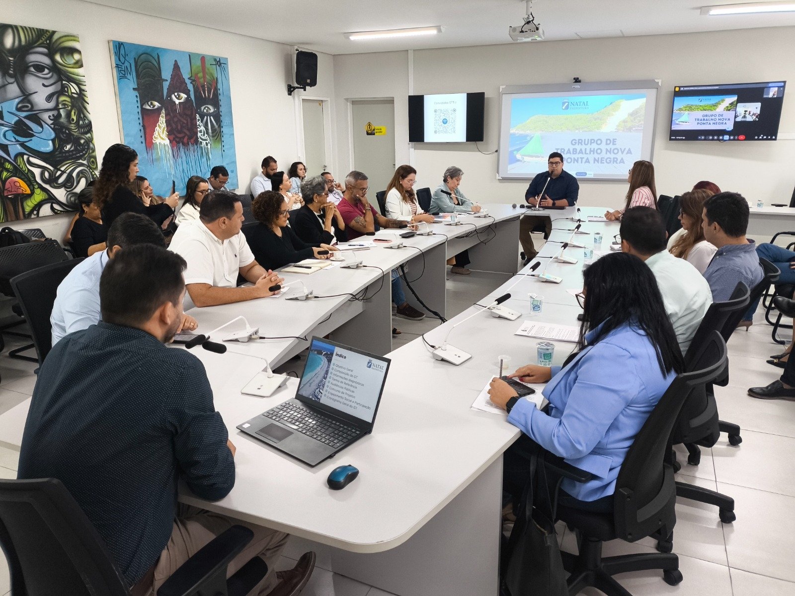 Prefeitura realiza reunião com secretariado para discutir diretrizes da orla da “Nova Ponta Negra”