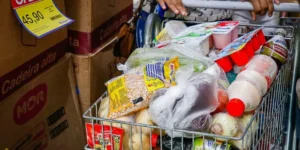 Cesta básica fica R$ 8,34 mais barata em Natal em julho, aponta Procon