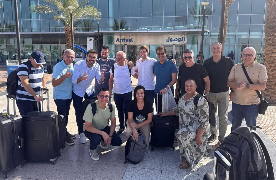 Grupo de autoridades brasileiras que visitou Israel desembarca em Natal
