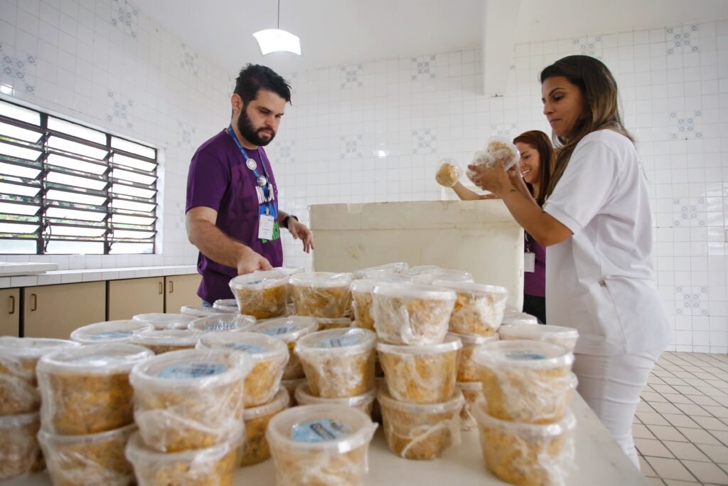 Fecomércio promove São João solidário e entrega 300 refeições