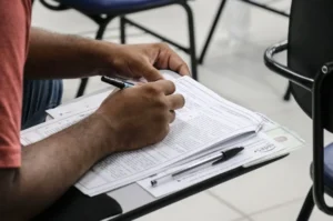 Concurso para professores da rede estadual terá resultado final em setembro e nomeações até o fim do ano