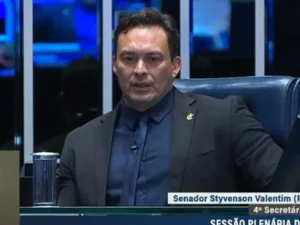 Styvenson defende criação de “GPS Brasileiro” e vira alvo de críticas bolsonaristas nas redes sociais