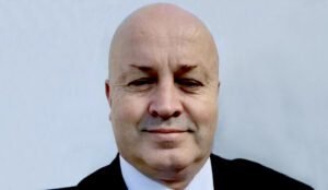 Reunião da CPI do INSS é cancelada após investigado decidir não prestar depoimento