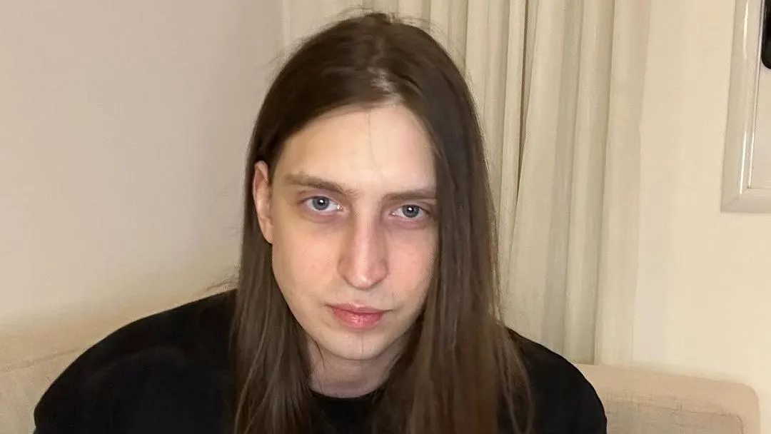 Suspeito de ameaçar youtuber Felca é preso por venda de material Infantil