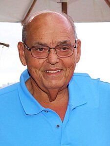 Ex-presidente do ABC é agredido por torcedor após jogo no Frasqueirão