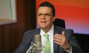 Desconto em aposentadoria não voltará a ser autorizado, diz ministro