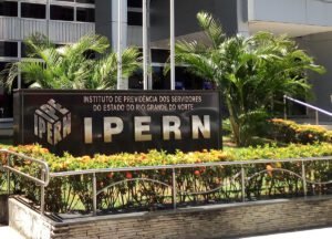 Quadro de servidores do RN enfrenta redução com previsão de 16 mil aposentadorias