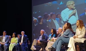 Ato condena anistia e defende democracia e soberania nacional