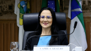 Lei municipal proíbe presença de crianças em eventos LGBTQIAPN+ em Natal