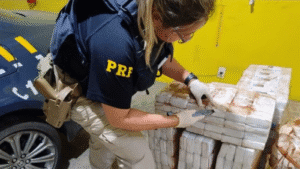 PF apreende mais de 6 kg de haxixe em mala com fundo falso no Aeroporto de Natal