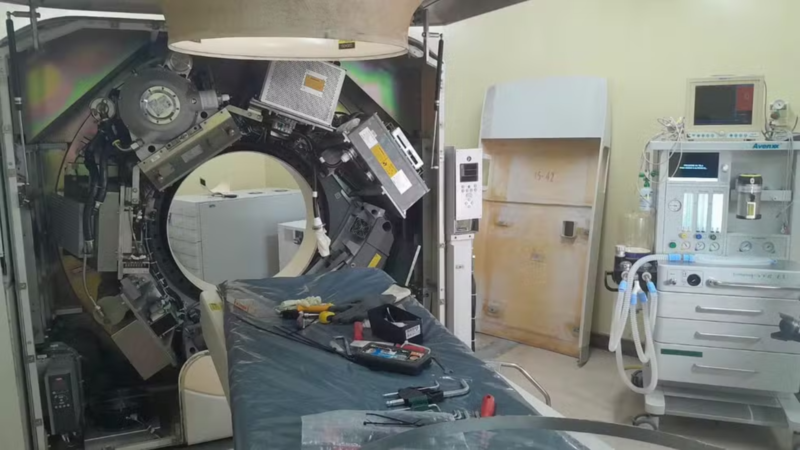 Tomógrafos do Hospital Walfredo Gurgel voltam a quebrar e pacientes são transferidos para outras unidades