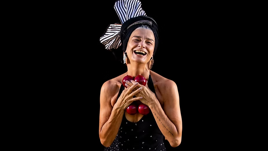 Mahalila Café sedia noite de poesia, música e encontros artísticos