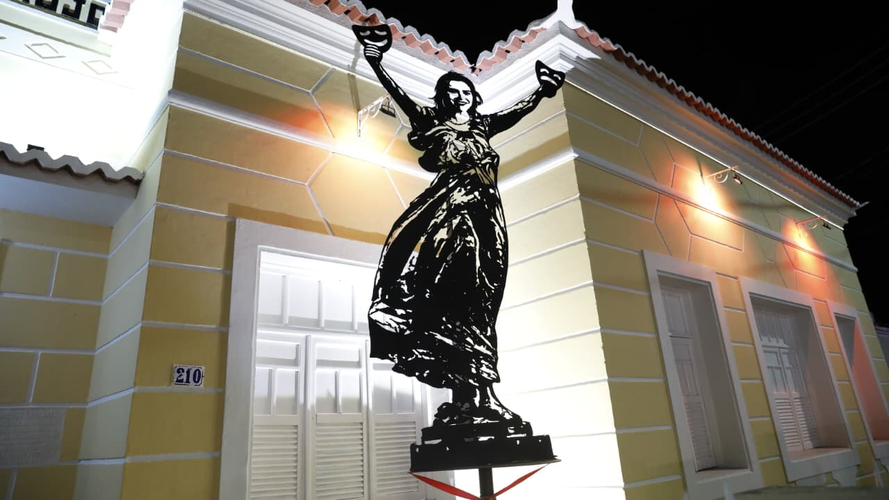 Casa de Cultura de Acari vira Palácio Titina Medeiros e ganha espaço dedicado à artist