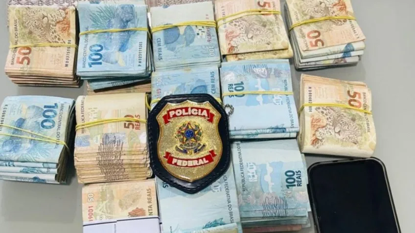 Dinheiro vivo é apreendido pela PF em operação envolvendo servidor do INSS