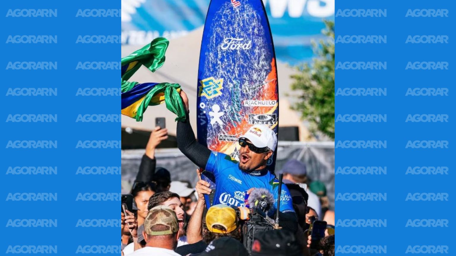 Italo Ferreira conquista etapa na Nova Zelândia e retorna ao topo do surfe mundial