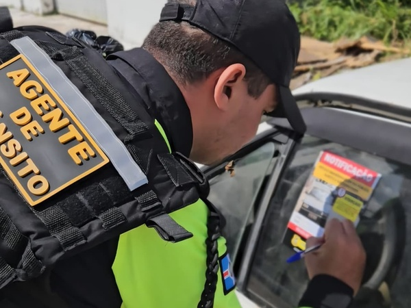 São Gonçalo anuncia fiscalização de veículos abandonados em vias públicas
