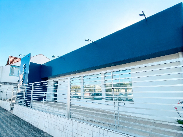 Justiça suspende ICMS sobre energia solar compensada pelo SAAE de São Gonçalo; economia pode chegar a R$ 960 mil por ano